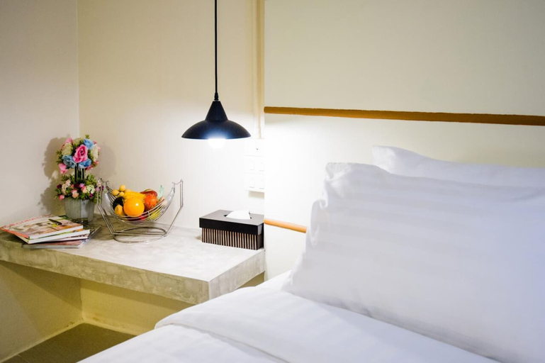 Bedroom 4, Hotel October, Pulau Phuket