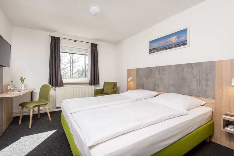 Bedroom 4, Hotel & Restaurant Klanxbüller Stuben, Nordfriesland