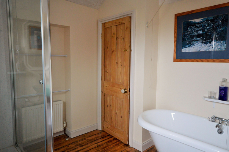 Bathroom 3, Clara Cottage, Isle of Wight