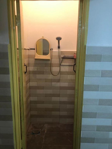 Bathroom 5, My Homie Capsule Hotel LRT Cheras, Kuala Lumpur