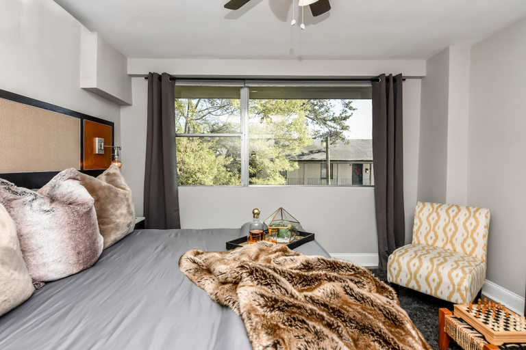 Bedroom 3, Chic Collection by NOHOTEL on PTree RD, Atlanta