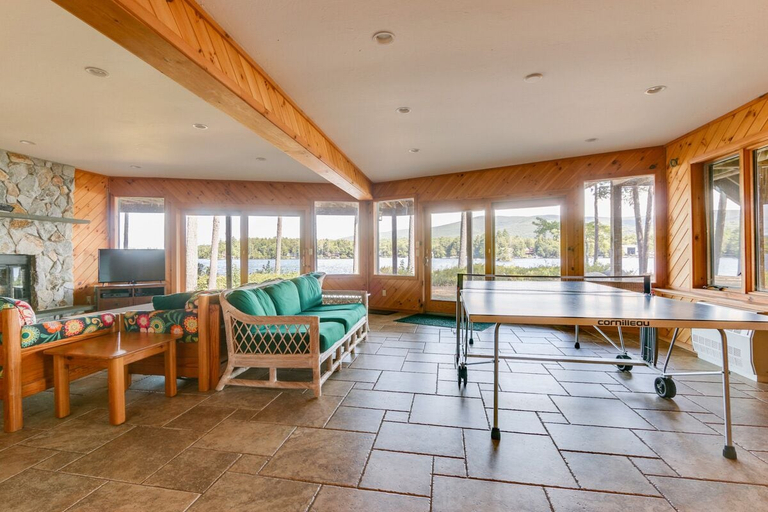 Food & Drinks, Lake Winnipesaukee - Waterfront - 533, Carroll