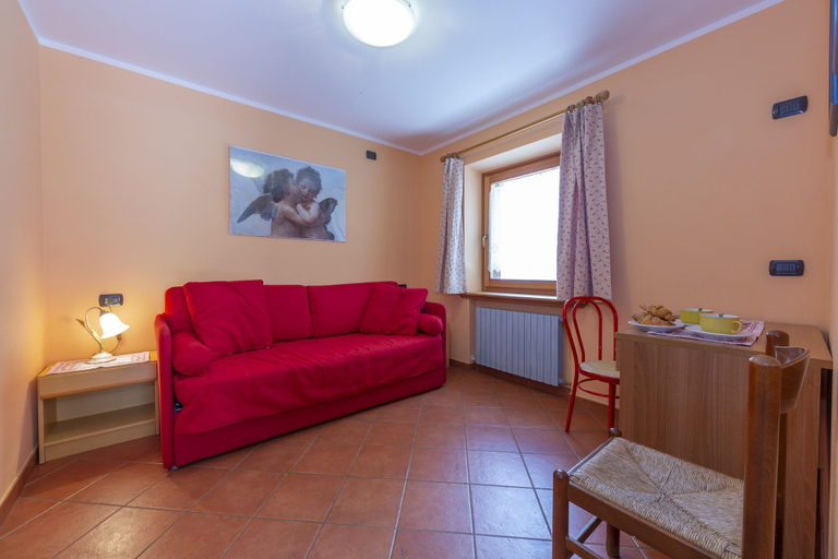 Others 4, Chalet Stella Alpina, Sondrio