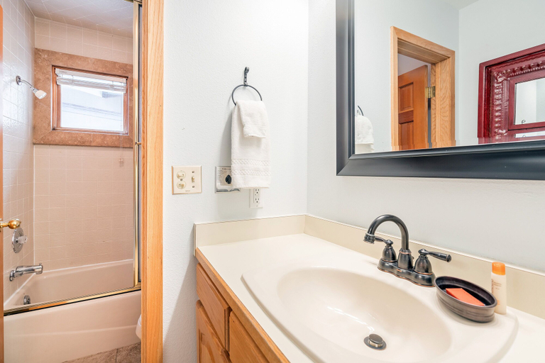 Bathroom 3, Le Chamonix by Alpine Lodging Telluride, San Miguel