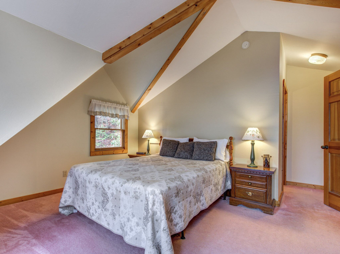 Bedroom 3, Mountain Rose, Sevier