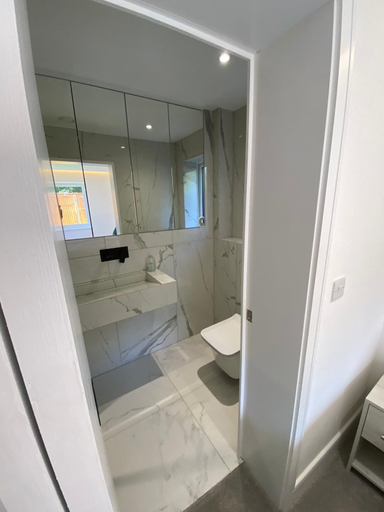 Bathroom 5, Amazing 2 Bed 2 Bath Flat, West Berkshire