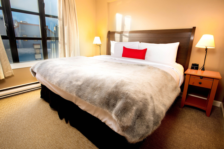 Bedroom 3, Sundial Boutique Hotel, Squamish-Lillooet