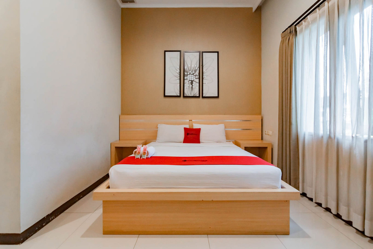 Bedroom 2, RedDoorz near Lembang Park & Zoo 2, Bandung