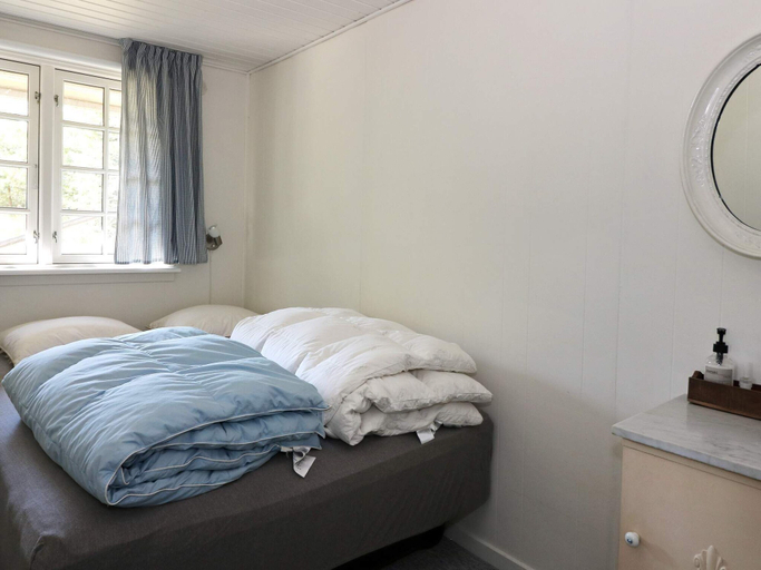 Bedroom 2, 6 Person Holiday Home in Hadsund, Mariagerfjord
