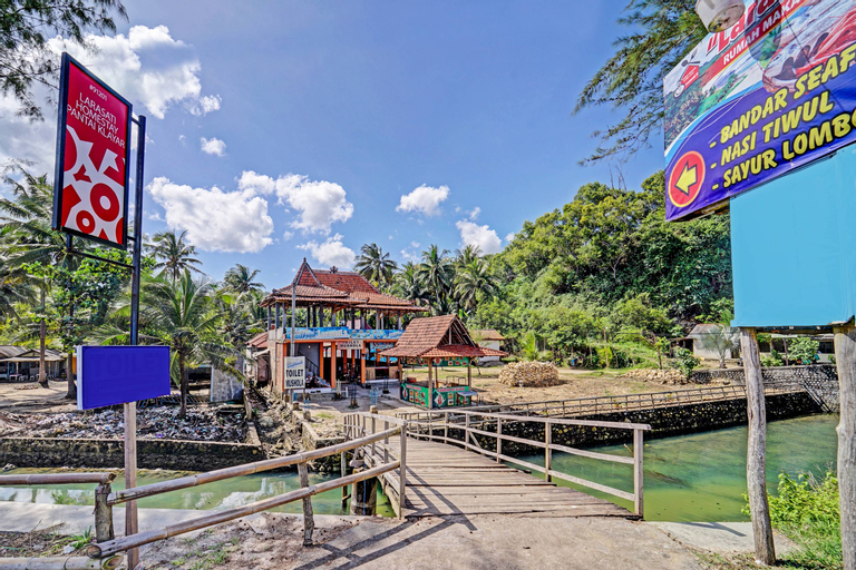OYO 91201 Larasati Homestay Pantai Klayar, Pacitan