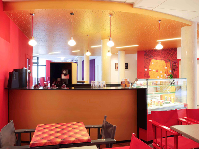 Public Area 3, ibis Styles Montpellier Centre Comedie, Hérault
