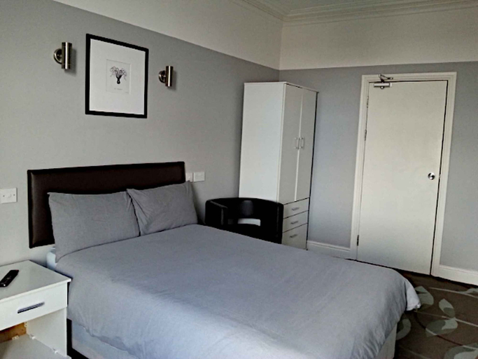 Bedroom 3, Melrose Abbey Accommodation, Sefton