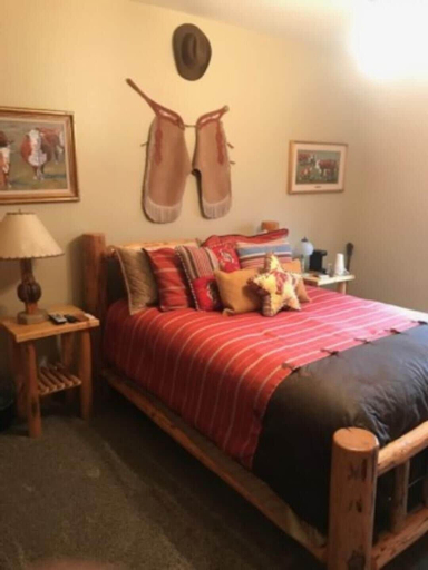 Bedroom 3, Inn on Bigfork Bay John Wayne, Flathead