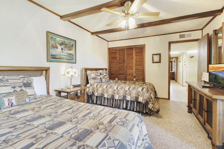 Bedroom 4, A Fairway View, Sevier
