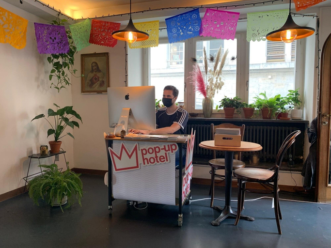 Public Area 2, Pop Up Hotel Krone Zürich, Zürich