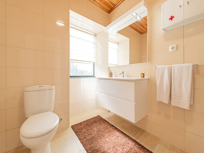 Bathroom 3, Villa Traditional, Pico by Izibookings, Lajes do Pico
