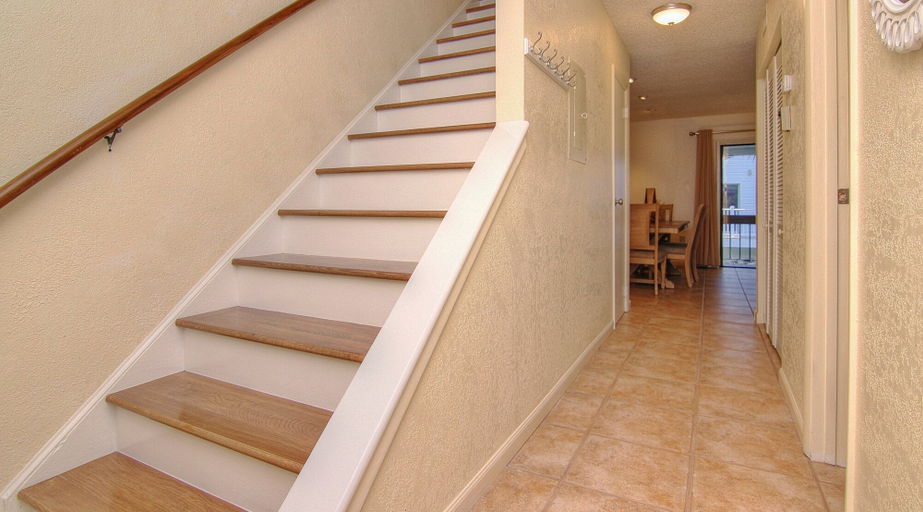 Public Area 3, Seashell by Teeming Vacation Rentals, Pinellas