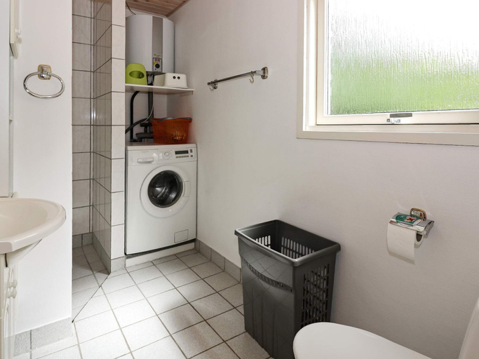 Bathroom 5, 6 Person Holiday Home in Hadsund, Mariagerfjord