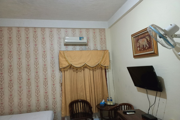 Bedroom 2, Zulian Transit Hotel, Empat Lawang