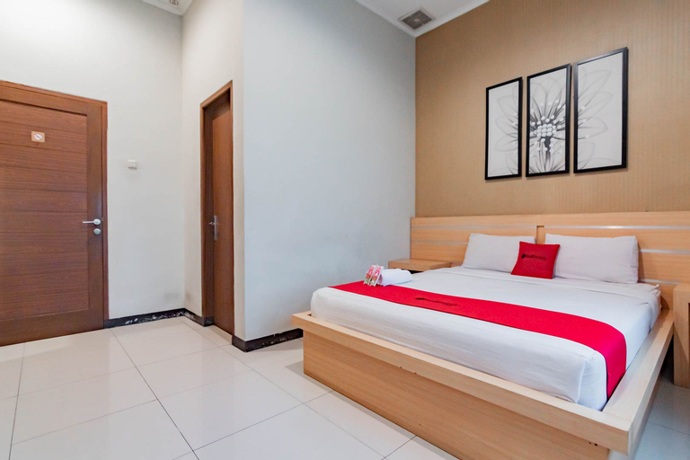 Bedroom 1, RedDoorz @ Sersan Bajuri Atas, Bandung