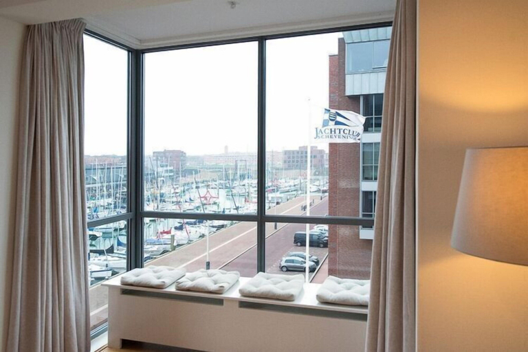 Bedroom 2, Apartment in Scheveningen with Harbor View, Den Haag