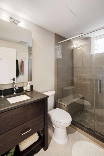 Bathroom 4, 47C Sterling Lane, Lamoille
