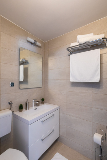 Bathroom 4, Apartments Lovorna, Dubrovačko Primorje