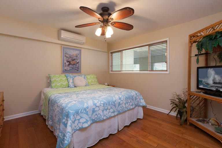 Bedroom 3, Banyan Tree 403C by Casago Kona - On the Pacific, Hawaii