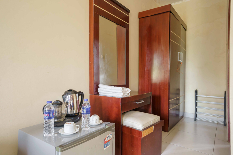 Others 5, Wisma Belerang Kalianda Mitra RedDoorz, South Lampung