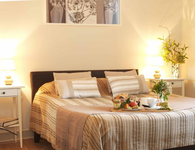 Bedroom 3, Logis Auberge la Barguillere, Ariège