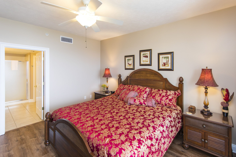 Bedroom 3, Treasure Island 1004, Bay