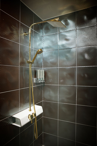 Bathroom 4, Dogo Calla Motel, Asan