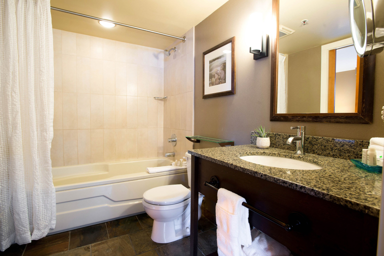 Bathroom 4, Sundial Boutique Hotel, Squamish-Lillooet