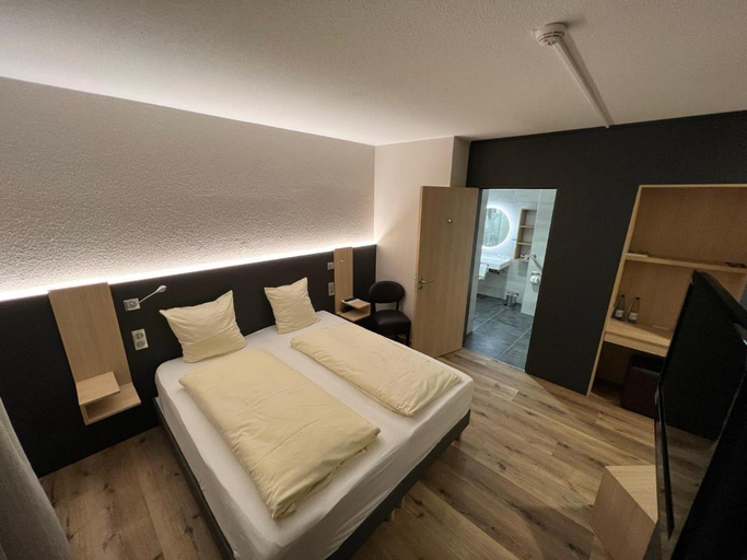 Bedroom 2, Logis Hotel Ritter Hoft, Bas-Rhin