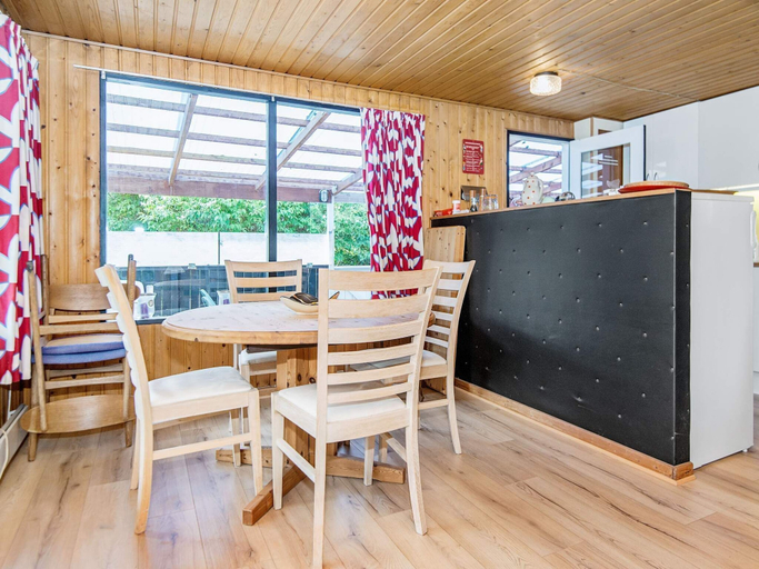 Others 4, 6 Person Holiday Home in Ebeltoft, Syddjurs