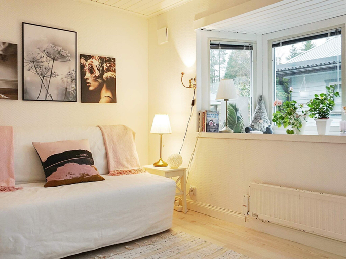 Bedroom 5, 4 Star Holiday Home in Ingaro, Värmdö
