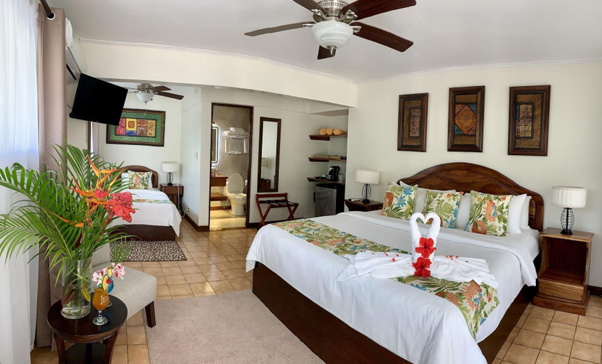 Bedroom 3, Hotel Playa Espadilla, Aguirre