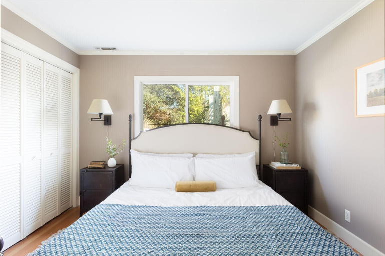 Bedroom 4, Mockingjay - Peaceful Ranch Home w Spa & Pool, Sonoma