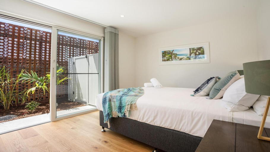 Bedroom 2, Your Luxury Escape - Ocean Pearl, Byron