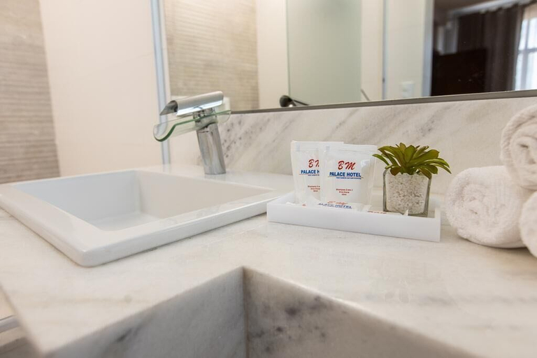 Bathroom 4, BM Hotel, São Sebastião do Paraíso