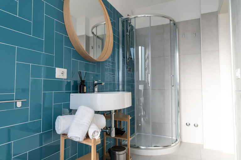 Bathroom, Hotel Kiss, Rimini