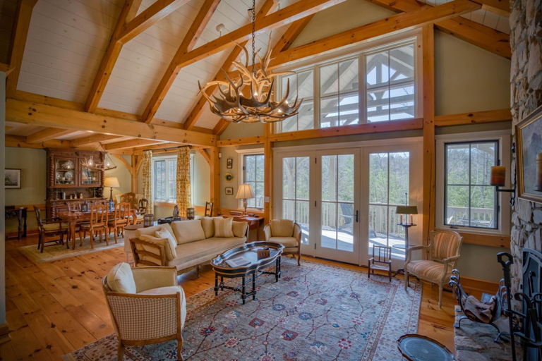 Public Area 3, Mountain Dream Luxury Cottage in WNC, Polk