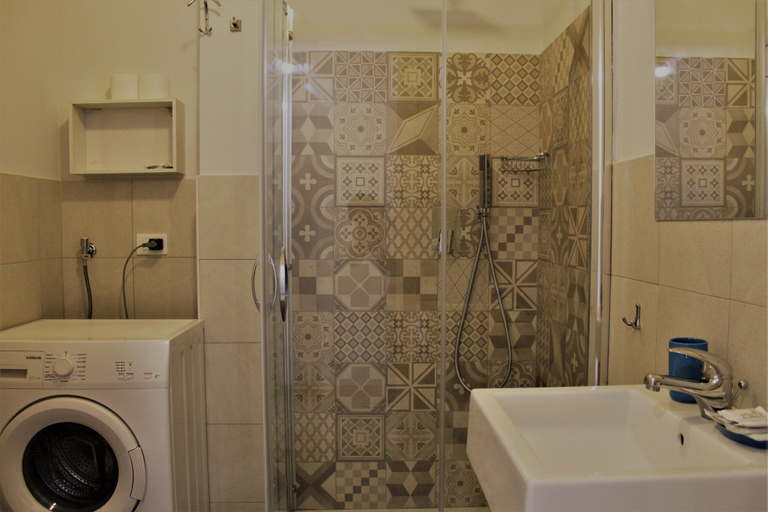 Bathroom 4, Zibibbo Beach Apartments - Trapani, Trapani