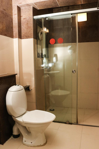 Bathroom 4, Golden Landmark Green Valley Beach Resort, North Goa