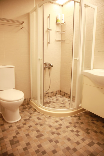 Bathroom 4, Fuxing second, Taipei City