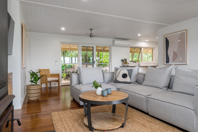Others 1, Your Luxury Escape - Little Farm House, Ballina