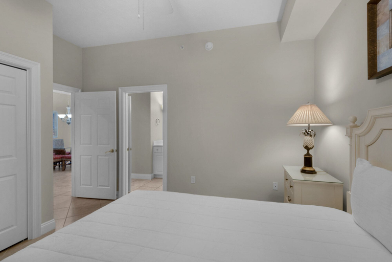 Bedroom 3, Treasure Island 0507, Bay