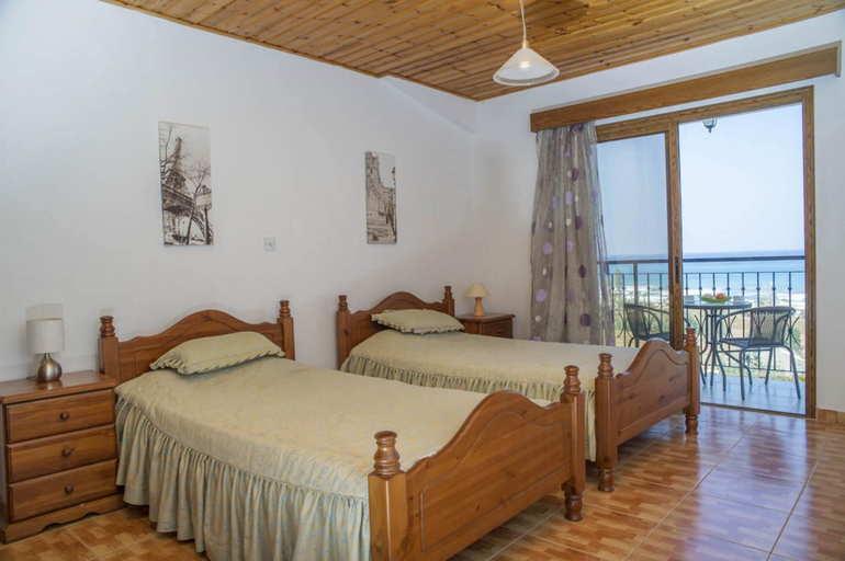 Bedroom 3, Villa Hermis