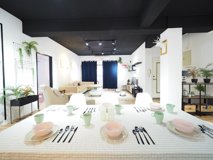 Food & Drinks 5, Fuxing second, Taipei City