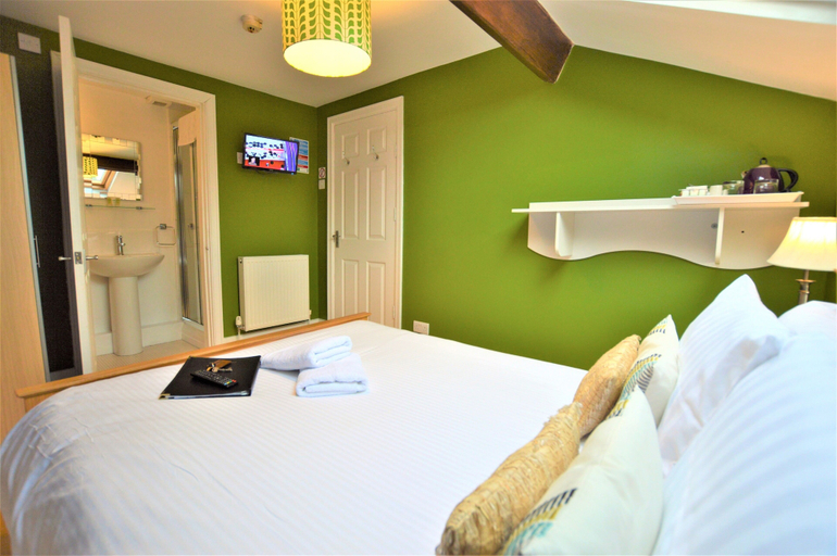 Bedroom 2, 4 bedroom town house, Cumbria